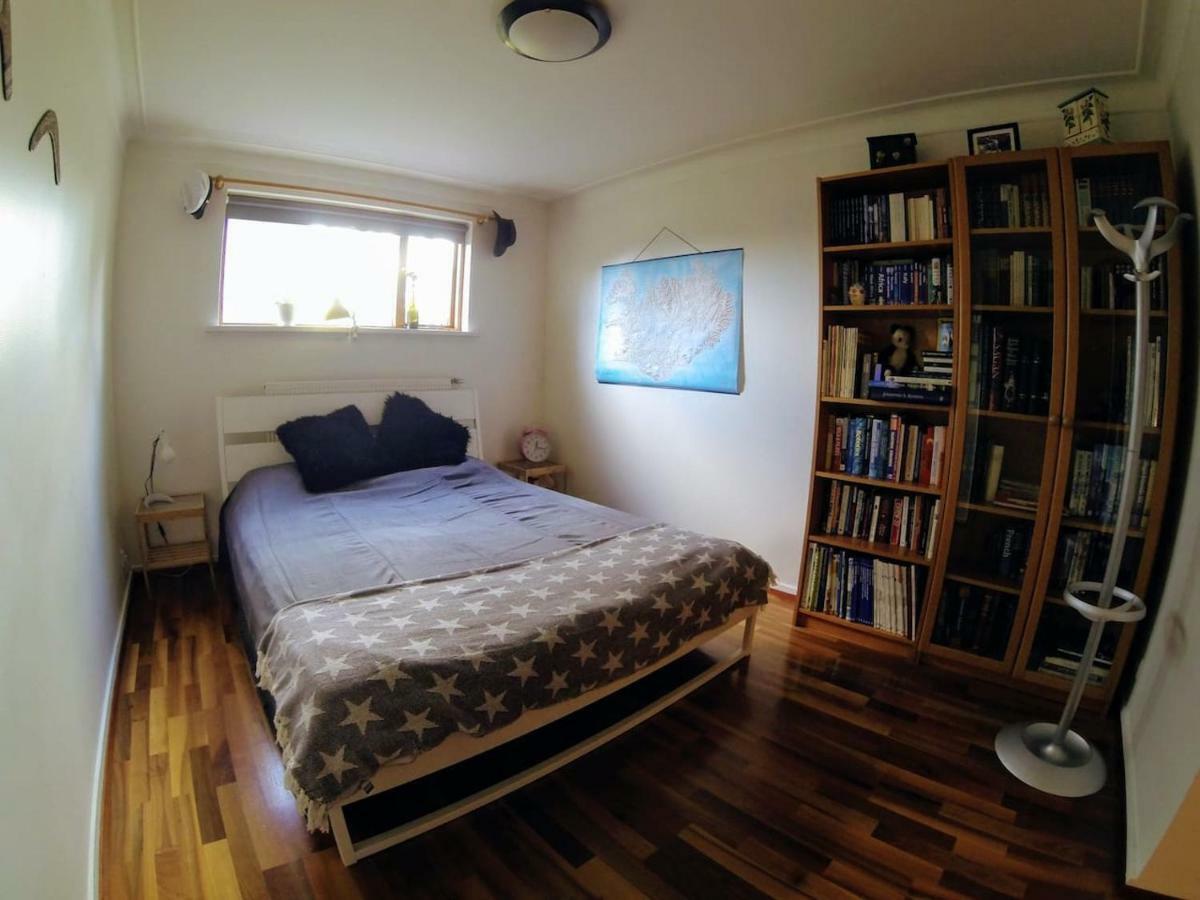 Skjolbraut - Cozy Apartment - Central Location - Free Parking - Close To A Public Swimming Pool And Sky Lagoon Reykjavik Extérieur photo